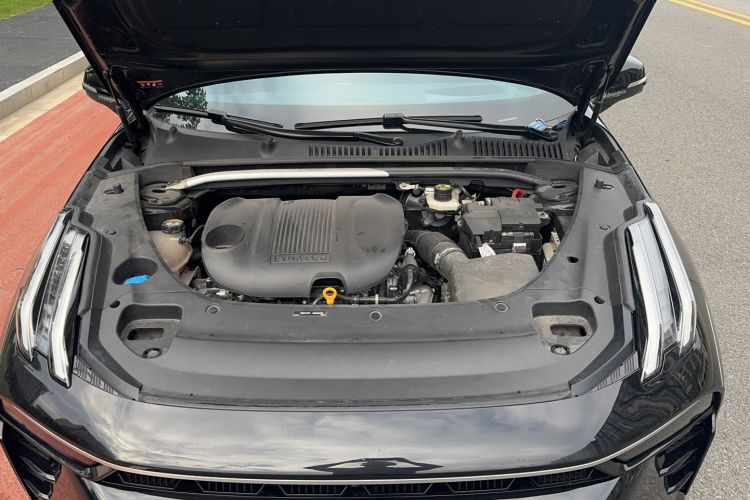 Used Lynk & Co 03 2025 1.5TD DCT Champion Edition Pro Engine Bay