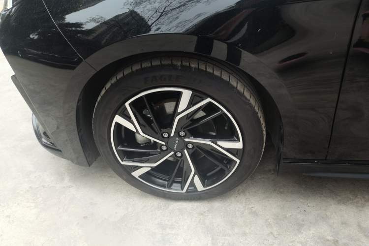 Used Lynk & Co 03 2025 1.5TD DCT Champion Edition Pro Exterior 4