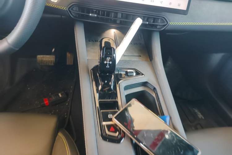 Used Lynk & Co 03 2025 1.5TD DCT Champion Edition Pro Gear Lever