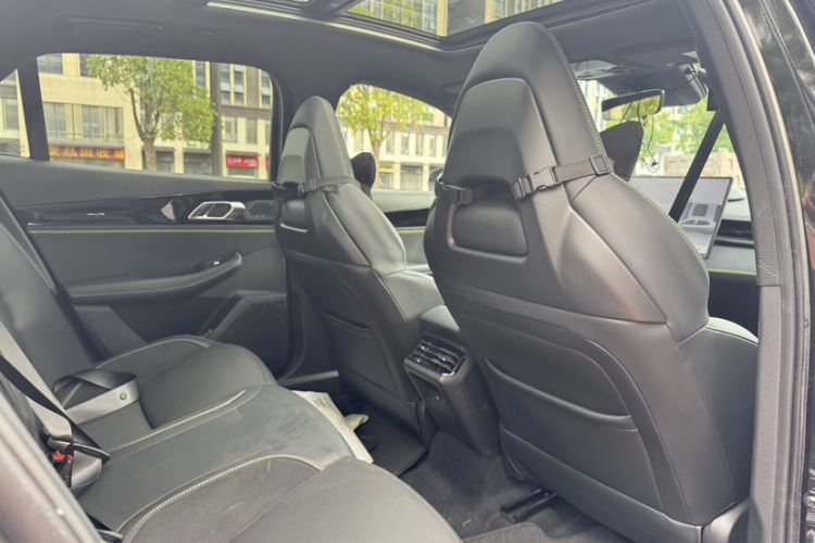 Used Lynk & Co 03 2025 1.5TD DCT Champion Edition Pro Interior 4