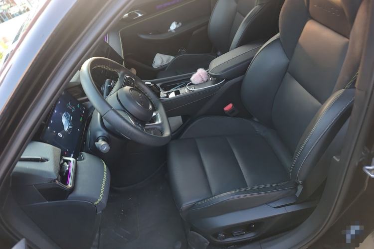 Used Lynk & Co 03 2025 2.0TD DCT Champion Edition Pro Left Front Seat