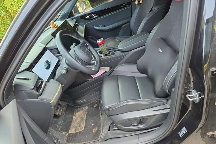 Used Lynk & Co 03 2025 1.5TD DCT Champion Edition Plus Left Front Seat
