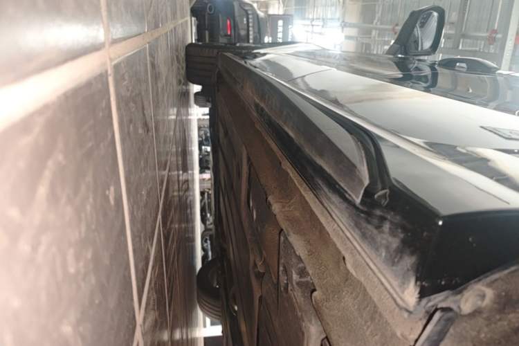 Used Lynk & Co 03 2025 1.5TD DCT Champion Edition Pro Left Side Sill
