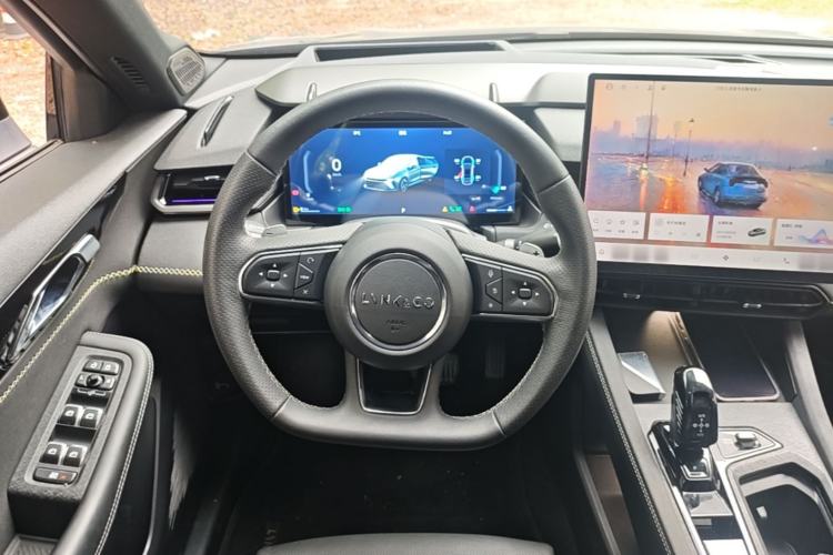 Used Lynk & Co 03 2025 2.0TD DCT Champion Edition Pro Steering Wheel