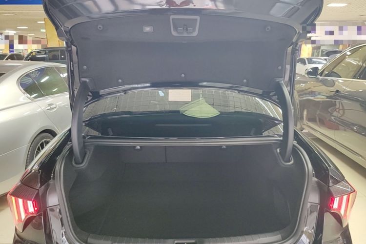 Used Lynk & Co 03 2025 1.5TD DCT Champion Edition Pro Trunk