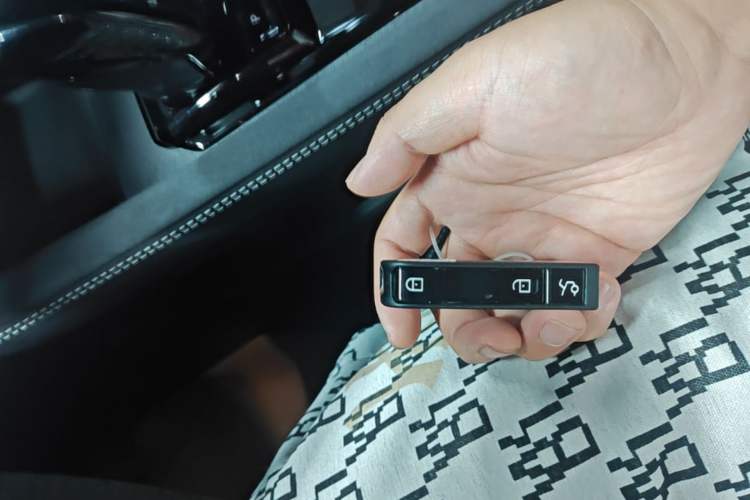 Used Lynk & Co 03 2025 2.0TD DCT Champion Edition Pro Vehicle Key