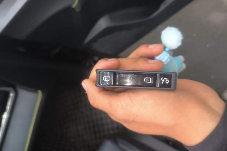 Used Lynk & Co 03 2025 1.5TD DCT Champion Edition Pro Vehicle Key