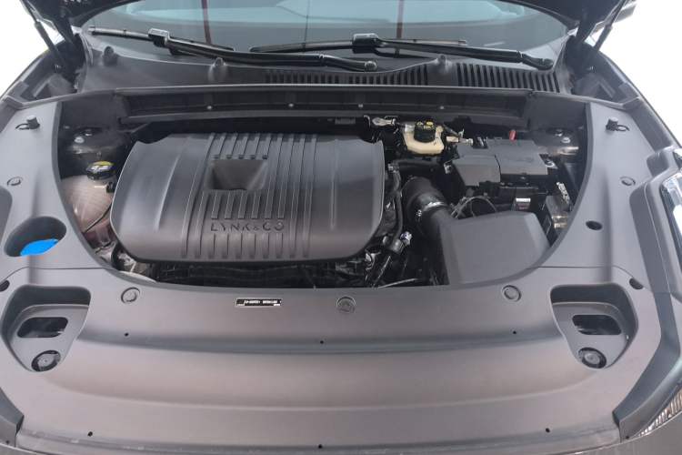 Used Lynk & Co 03 2025 2.0TD DCT Champion Edition Pro Engine Bay