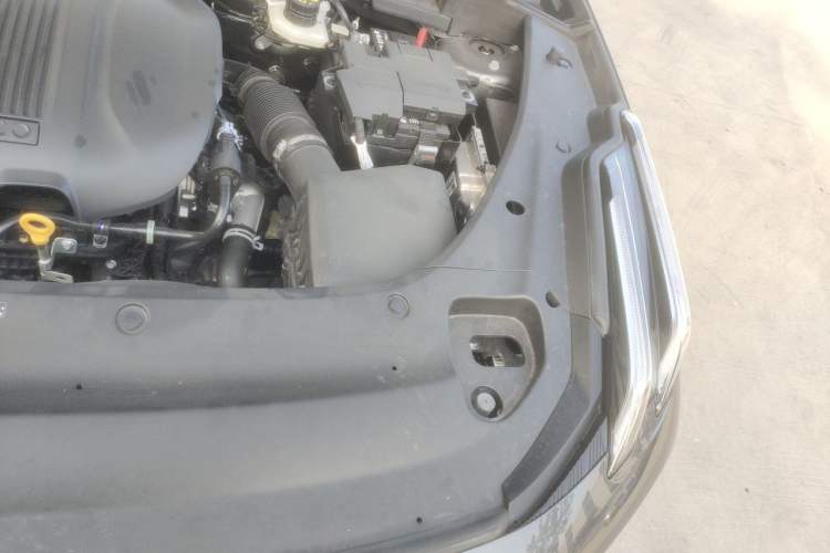 Used Lynk & Co 03 2025 1.5TD DCT Champion Edition Pro Engine Bay Left
