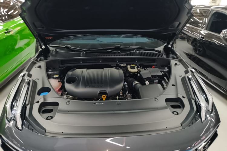Used Lynk & Co 03 2025 1.5TD DCT Champion Edition Pro Engine Bay