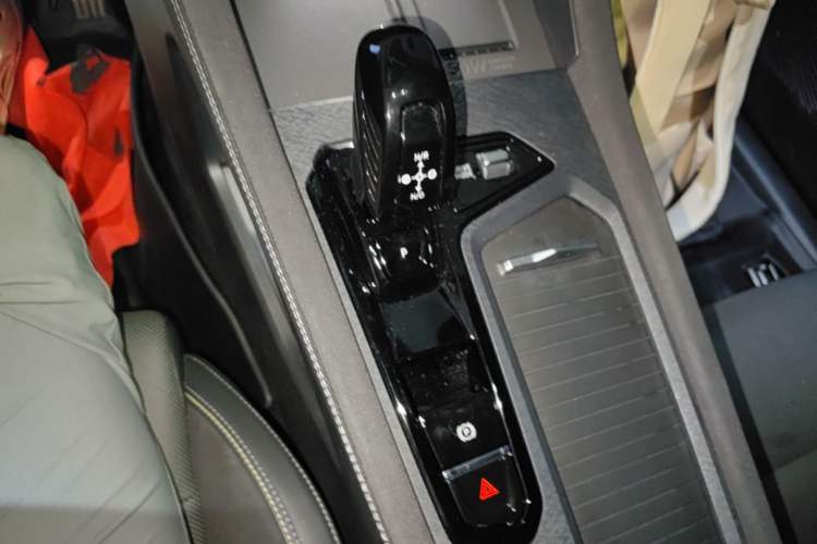Used Lynk & Co 03 2025 2.0TD DCT Champion Edition Pro Gear Lever