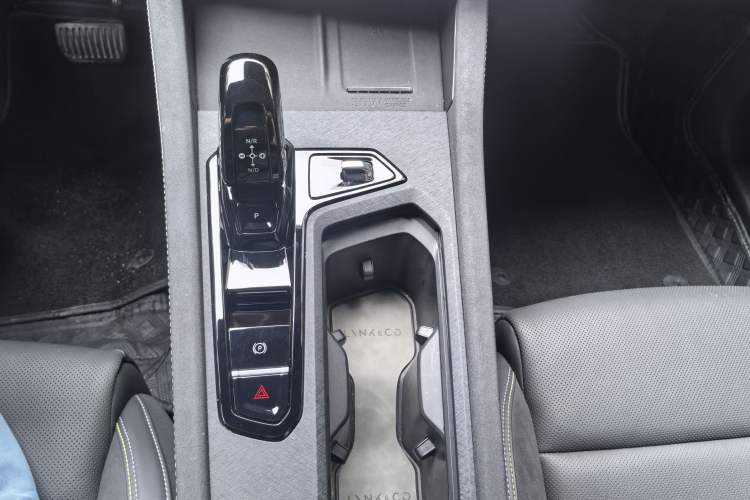 Used Lynk & Co 03 2025 1.5TD DCT Champion Edition Pro Interior 7