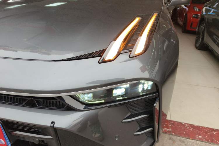 Used Lynk & Co 03 2025 1.5TD DCT Champion Edition Pro Left Front Headlight