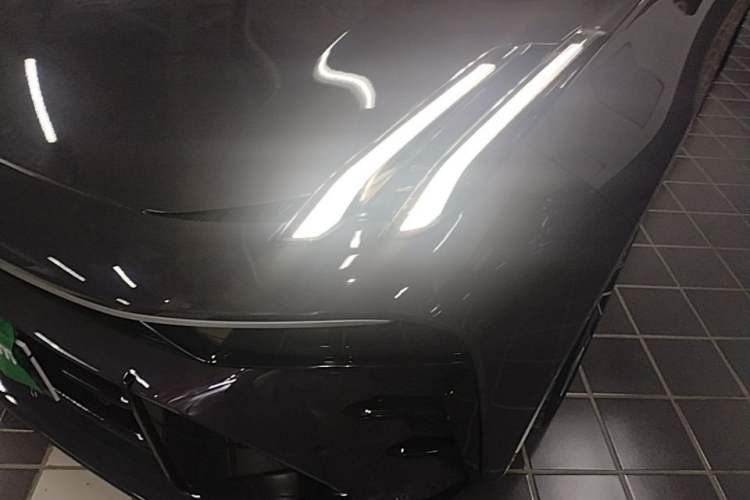 Used Lynk & Co 03 2025 2.0TD DCT Champion Edition Pro Left Front Headlight