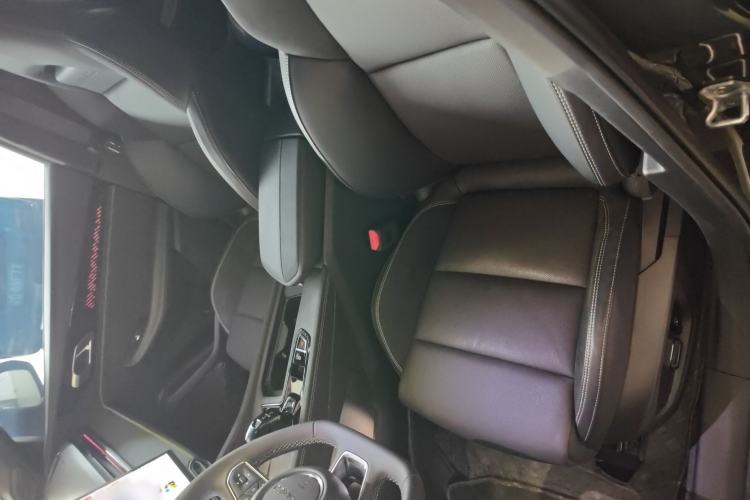Used Lynk & Co 03 2025 1.5TD DCT Champion Edition Pro Left Front Seat