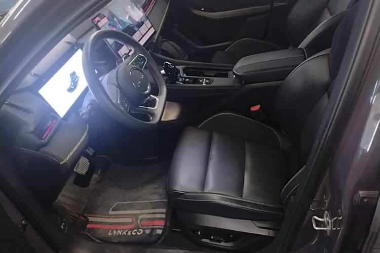 Used Lynk & Co 03 2025 2.0TD DCT Champion Edition Pro Left Front Seat