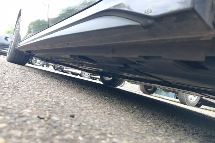 Used Lynk & Co 03 2025 1.5TD DCT Champion Edition Pro Left Side Sill