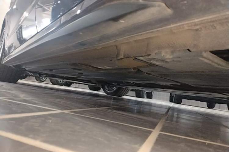 Used Lynk & Co 03 2025 2.0TD DCT Champion Edition Pro Left Side Sill