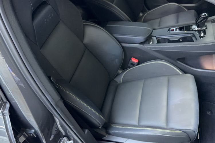Used Lynk & Co 03 2025 1.5TD DCT Champion Edition Pro Right Front Seat