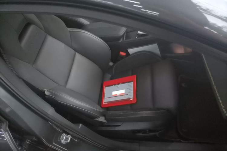 Used Lynk & Co 03 2025 1.5TD DCT Champion Edition Pro Right Front Seat
