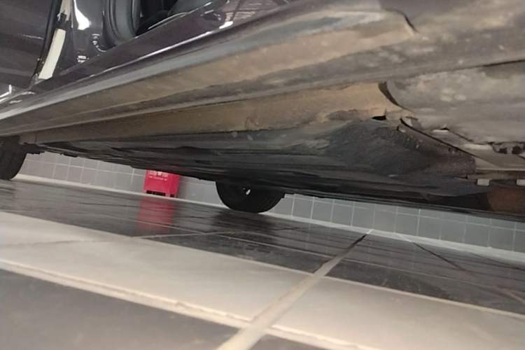 Used Lynk & Co 03 2025 2.0TD DCT Champion Edition Pro Right Side Sill