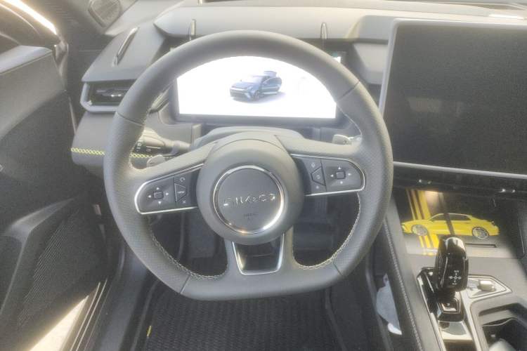 Used Lynk & Co 03 2025 1.5TD DCT Champion Edition Pro Steering Wheel