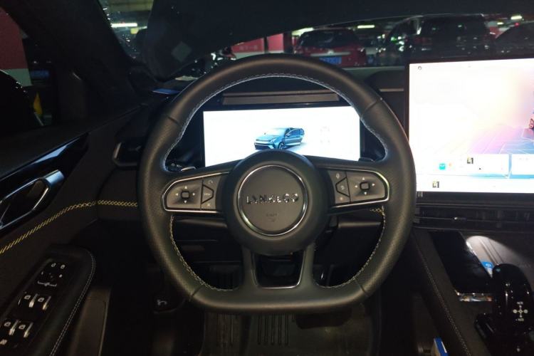 Used Lynk & Co 03 2025 1.5TD DCT Champion Edition Pro Steering Wheel