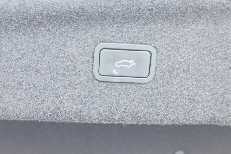 Used Lynk & Co 03 2025 1.5TD DCT Champion Edition Pro Interior 12