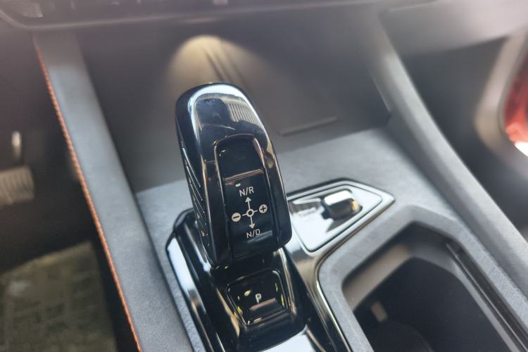 Used Lynk & Co 03 2025 2.0TD DCT Champion Edition Pro Gear Lever