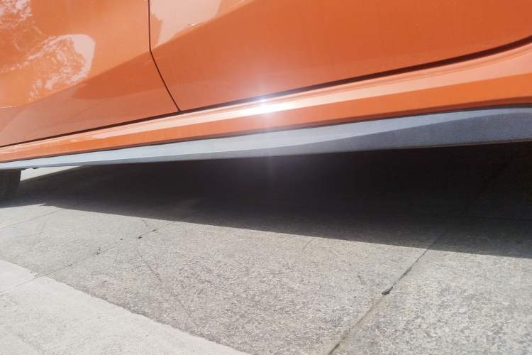 Used Lynk & Co 03 2025 1.5TD DCT Champion Edition Pro Left Side Sill