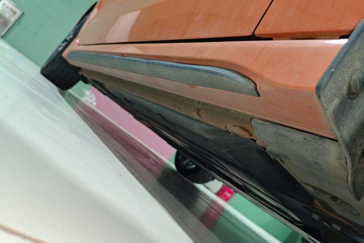 Used Lynk & Co 03 2025 2.0TD DCT Champion Edition Pro Right Side Sill