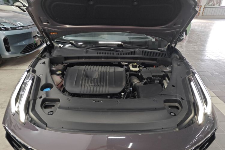 Used Lynk & Co 03 2025 2.0TD DCT Champion Edition Pro Engine Bay