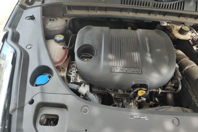 Used Lynk & Co 03 2025 1.5TD DCT Champion Edition Plus Engine Bay Right
