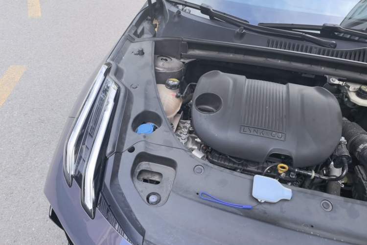 Used Lynk & Co 03 2025 1.5TD DCT Champion Edition Pro Engine Bay Right