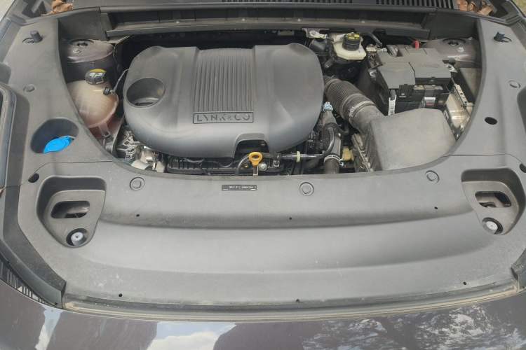 Used Lynk & Co 03 2025 1.5TD DCT Champion Edition Pro Engine Bay