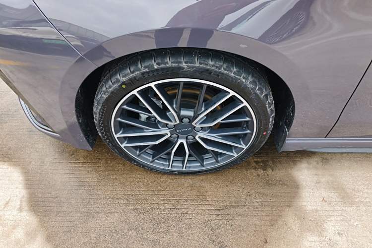 Used Lynk & Co 03 2025 2.0TD DCT Champion Edition Pro Exterior 4