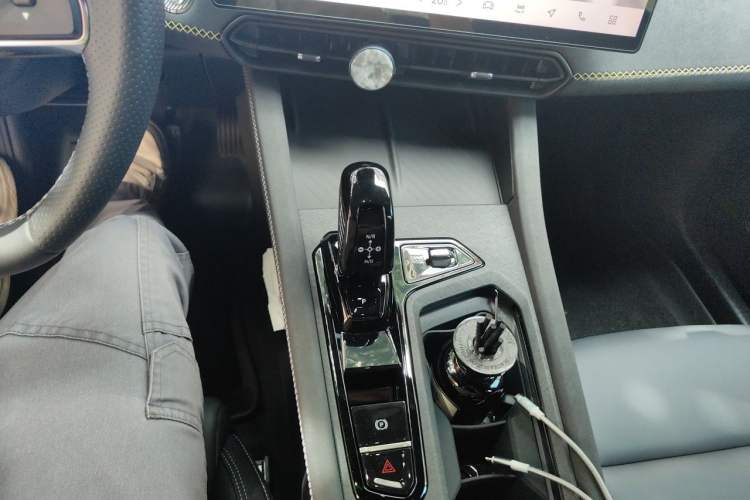 Used Lynk & Co 03 2025 1.5TD DCT Champion Edition Plus Gear Lever
