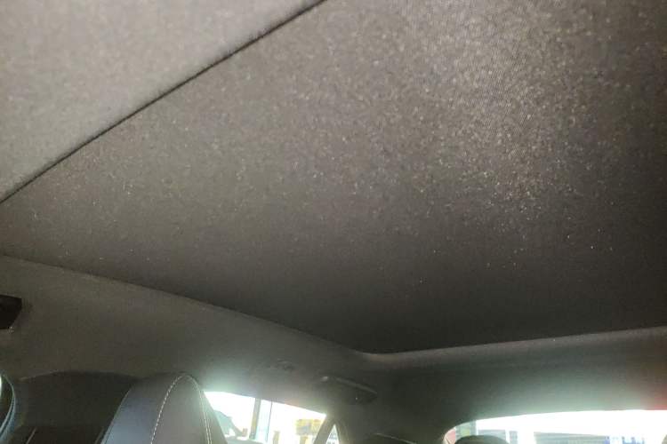 Used Lynk & Co 03 2025 1.5TD DCT Champion Edition Pro Headliner