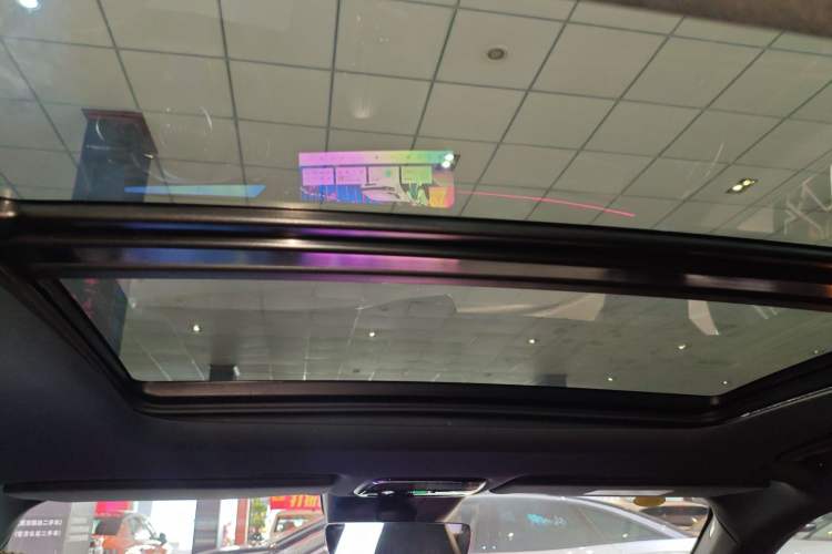 Used Lynk & Co 03 2025 2.0TD DCT Champion Edition Pro Headliner