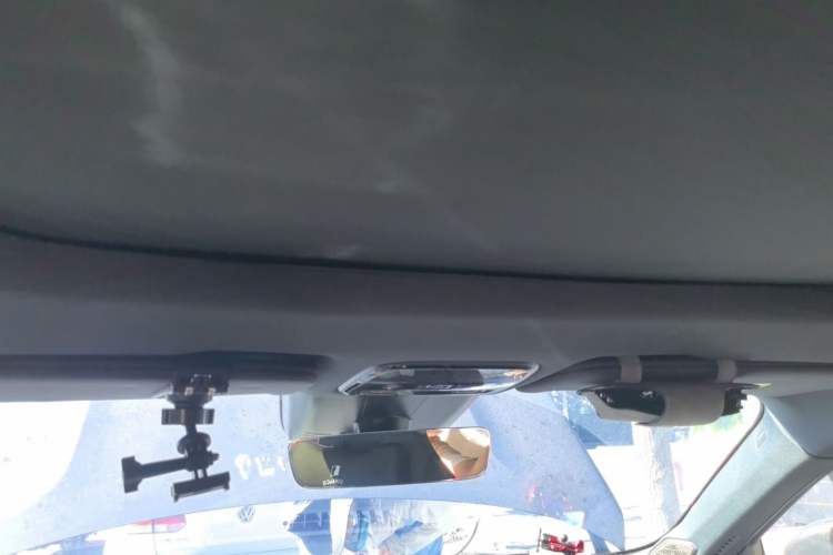 Used Lynk & Co 03 2025 1.5TD DCT Champion Edition Pro Headliner