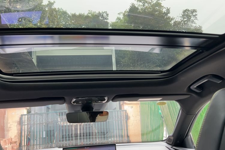 Used Lynk & Co 03 2025 1.5TD DCT Champion Edition Pro Headliner