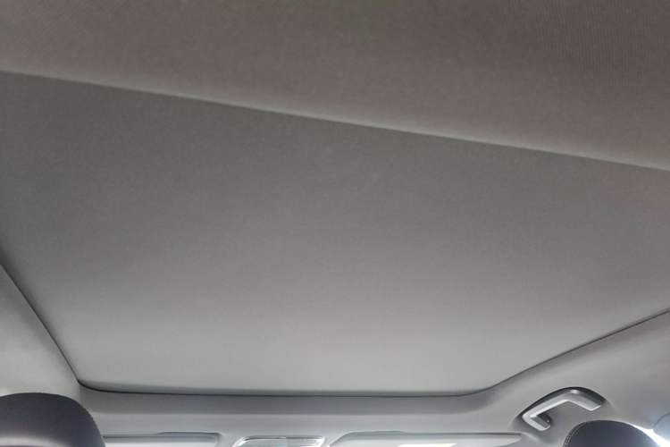 Used Lynk & Co 03 2025 1.5TD DCT Champion Edition Pro Headliner
