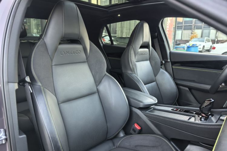 Used Lynk & Co 03 2025 1.5TD DCT Champion Edition Pro Interior 11