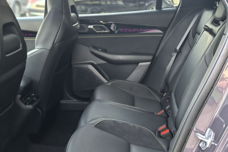 Used Lynk & Co 03 2025 1.5TD DCT Champion Edition Pro Interior 8