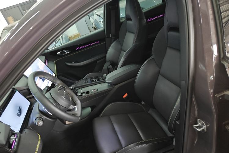 Used Lynk & Co 03 2025 2.0TD DCT Champion Edition Pro Left Front Seat