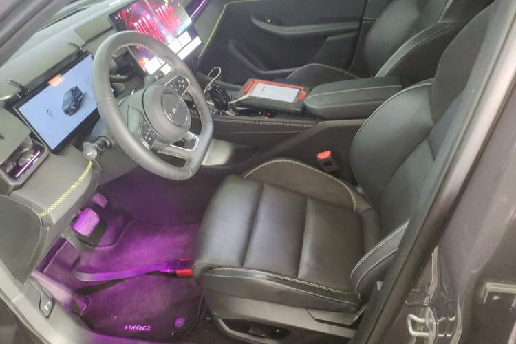 Used Lynk & Co 03 2025 1.5TD DCT Champion Edition Pro Left Front Seat