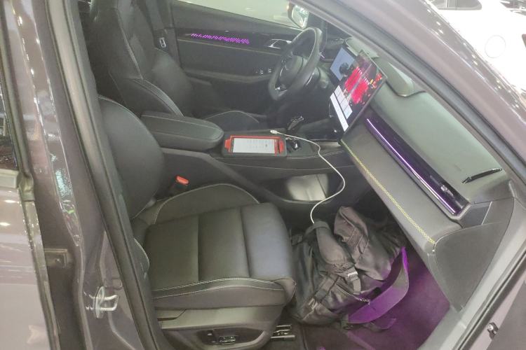 Used Lynk & Co 03 2025 1.5TD DCT Champion Edition Pro Right Front Seat