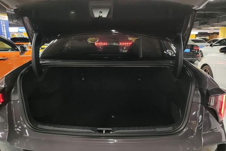 Used Lynk & Co 03 2025 2.0TD DCT Champion Edition Pro Trunk