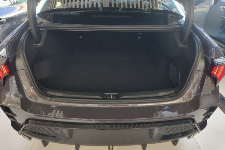 Used Lynk & Co 03 2025 2.0TD DCT Champion Edition Pro Trunk
