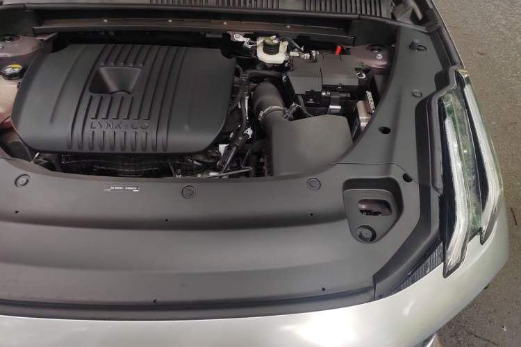Used Lynk & Co 03 2025 2.0TD DCT Champion Edition Pro Engine Bay Left